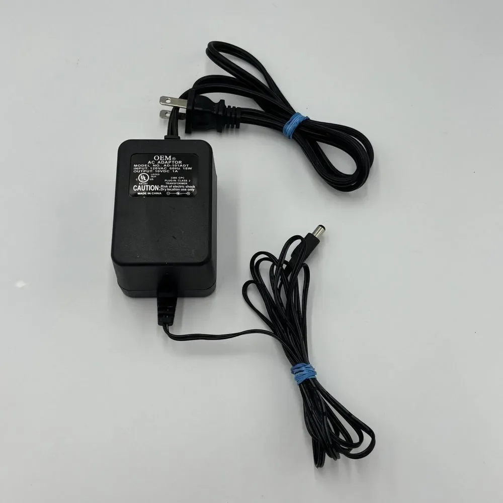 OEM AC Adapter  AD - 101ADT Power Supply Input 120VAC 60hz 18W Output‎ 10VDC